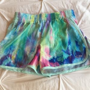 Tie die champion short!